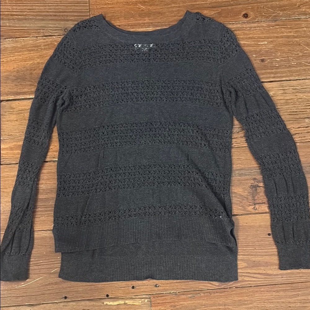 Olive & Oak Black Crew Neck Sweater Knit Texture